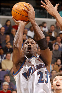 Mitchell Layton/NBAE Photos